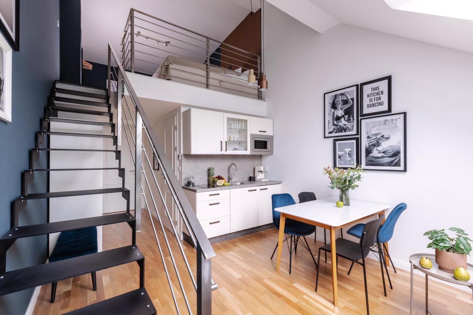 Turnkey I Charles Square Apartments Прага Экстерьер фото